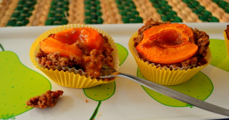 Muffin all’albicocca e noci tigre vegani e senza glutine