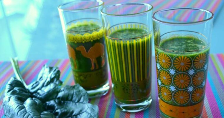 Der Gewinner-Smoothie – mit Superfood Clorella, Weizengras und Maca