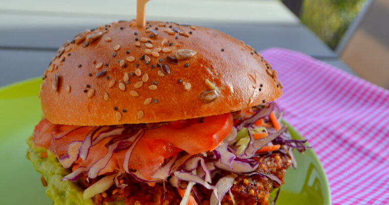 Hamburger di miglio di sorgo – vegano e senza glutine