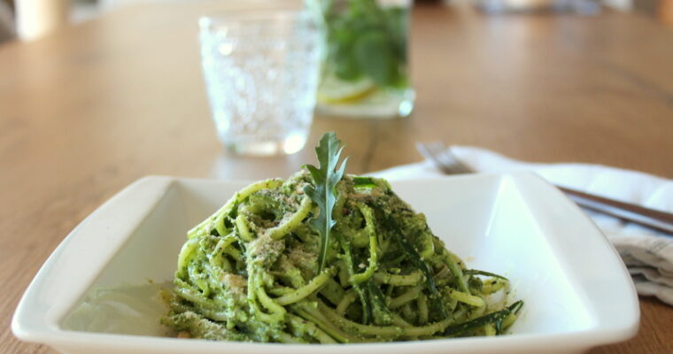 Pasta Verde – Pasta con Superfood Pesto verde