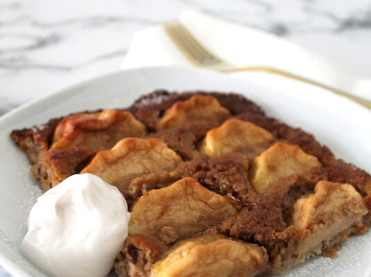 Torta di mele vegana alle mandorle